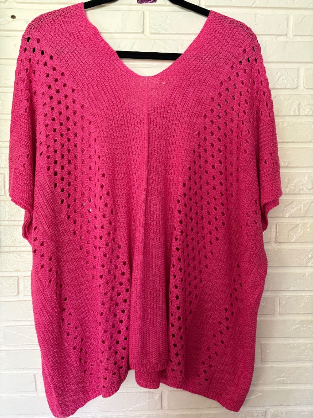 First Love cool knit sweater size L